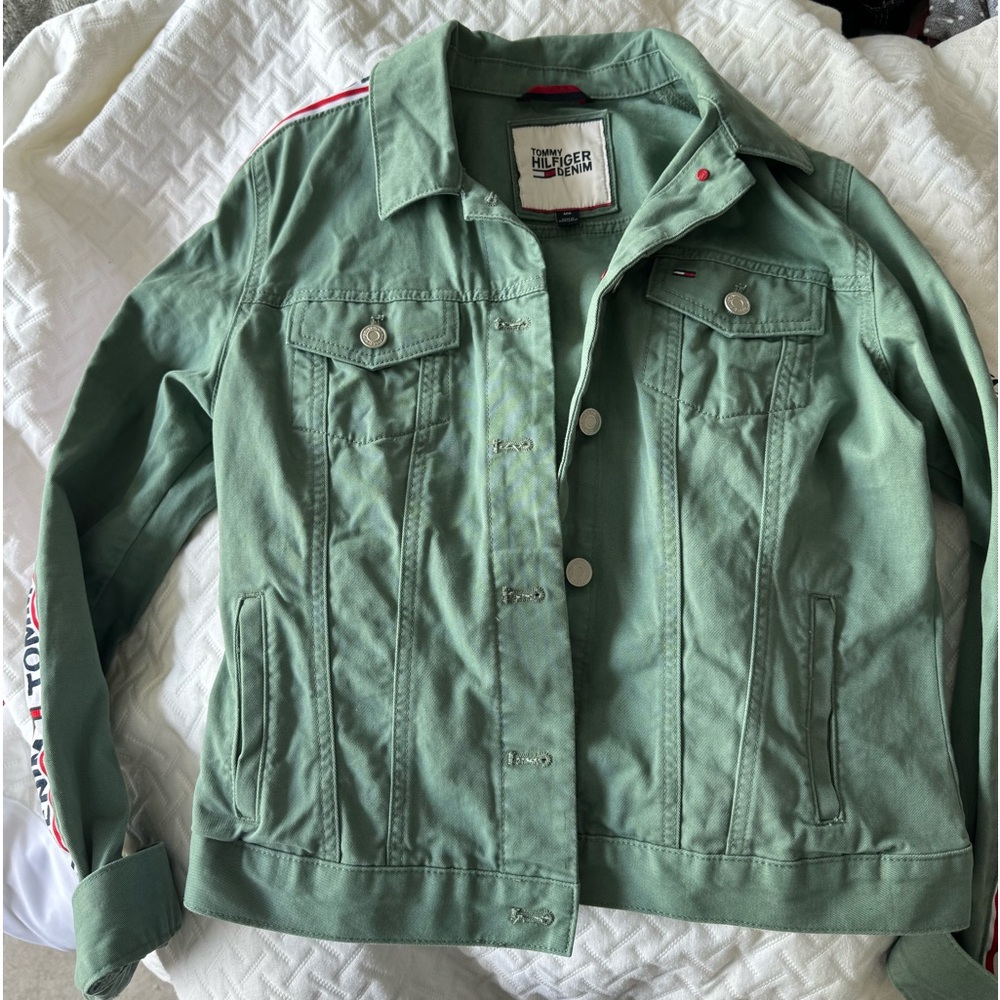 Tommy Hilfiger Jean jacket!